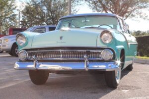 1955 Ford Crown Victoria