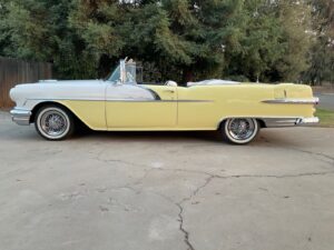 1956 Pontiac Star Chief Custom