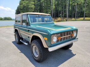 1976 Ford Bronco V8