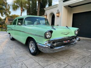 1957 Chevrolet Bel Air/150/210