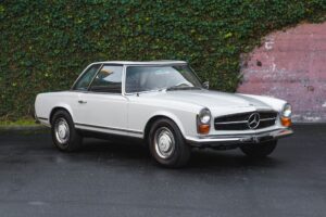1966 Mercedes-Benz 230SL