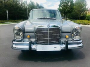 1967 Mercedes 230S