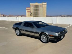1981 DeLorean DMC 12 DeLorean