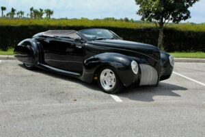 1939 Lincoln Zephyr