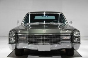 1966 Cadillac Fleetwood 75