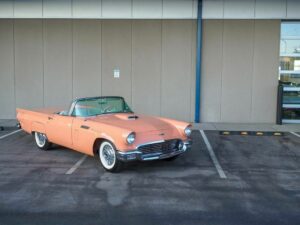 1957 Ford Thunderbird