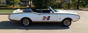 1969 Oldsmobile Cutlass HURST/OLDS