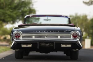 1961 Oldsmobile Starfire