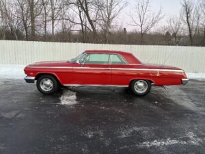1962 Chevrolet Impala SS 327-Powered
