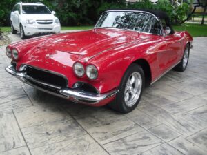 1962 CHEVROLET CORVETTE