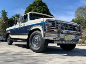 1986 FORD F250 XLT LARIAT DIESEL PICKUP