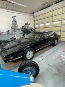 1986 ASTON MARTIN Lagonda Tan