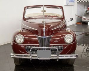 1941 Ford Super Deluxe