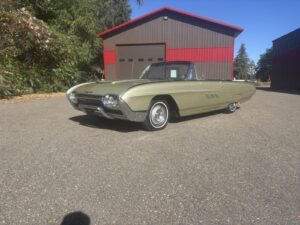 1963 Ford Thunderbird