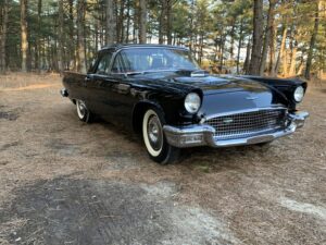 1957 Ford Thunderbird