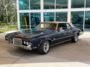 1972 Oldsmobile Cutlass Supreme Convertible