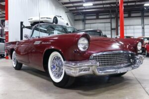 1957 Ford Thunderbird