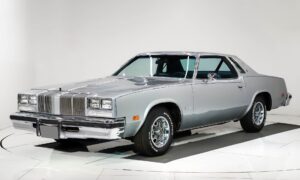 1976 Oldsmobile Cutlass Supreme