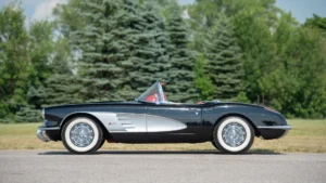 1959 Chevrolet Corvette 230 hp, 283 cu. in. V-8