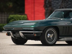 1965 Chevrolet Corvette Green Vinyl interior