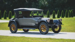 1919 Pierce-Arrow Series 31 Four-Passenger Roadster