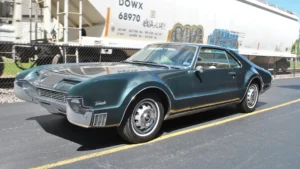 1966 Oldsmobile Toronado 385 hp