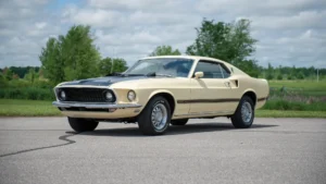 1969 Ford Mustang Mach 1 V-8 engine